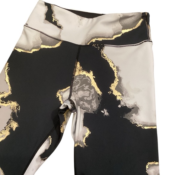 Noli Yoga Ultra High Waisted Marble Geode Leggings Black Metallic Gold Small - Picture 3 of 9